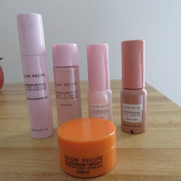 GLOW RECIPE - Set of 5 Mini/Deluxe Sample Sized Products - NWOT - Picture 2 of 8